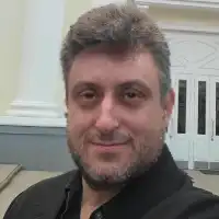 Мельников Лев